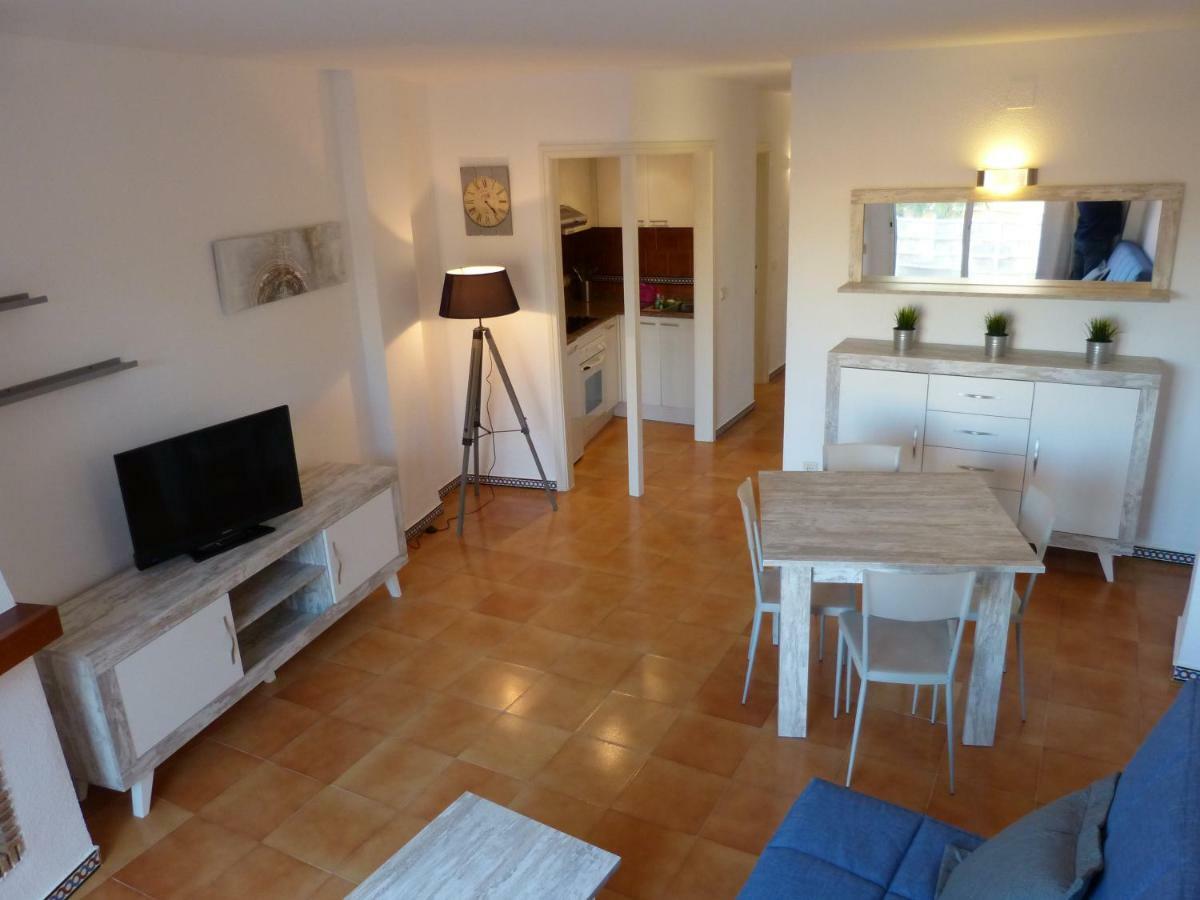 Arenal Park Apartment ฮาเวอา ภายนอก รูปภาพ